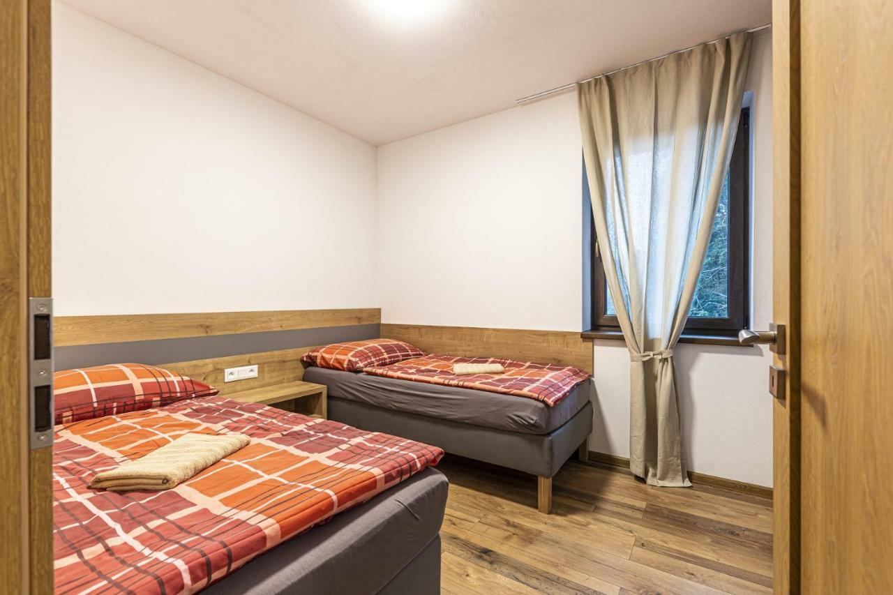 Apartmanovy Dom Poludnica - Chopok Juh Tale Exterior photo